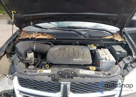 2013 Dodge Grand Caravan Crew from USA, damaged, VIN 2C4RDGDG3DR596244